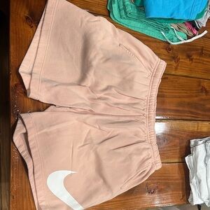 Nike Women's Peach Athletic Shorts
